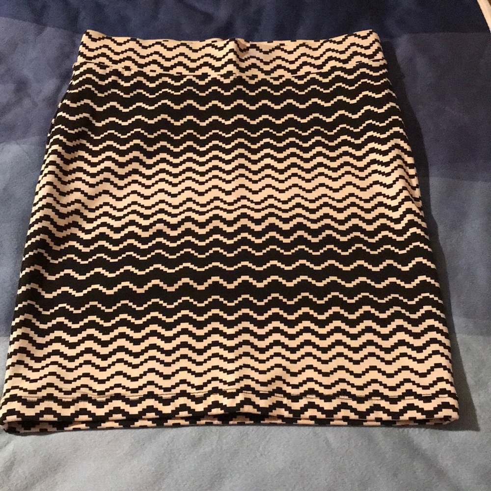 Tribal White and Black Pencil Skirt